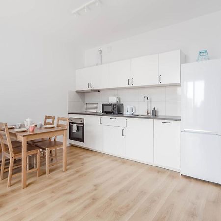 ורשה Chill Apartments Ursus מראה חיצוני תמונה