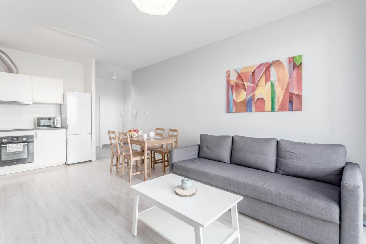 ורשה Chill Apartments Ursus מראה חיצוני תמונה