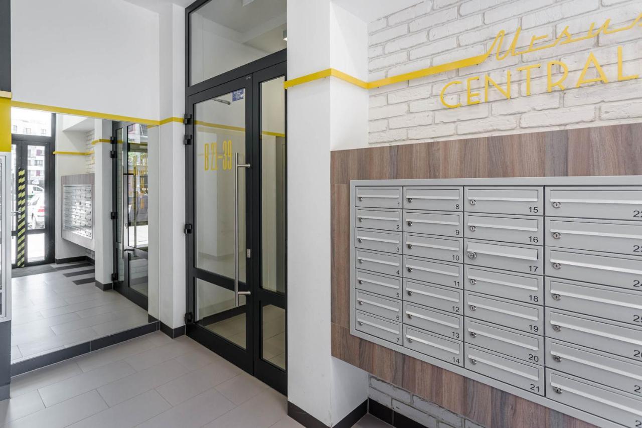 ורשה Chill Apartments Ursus מראה חיצוני תמונה