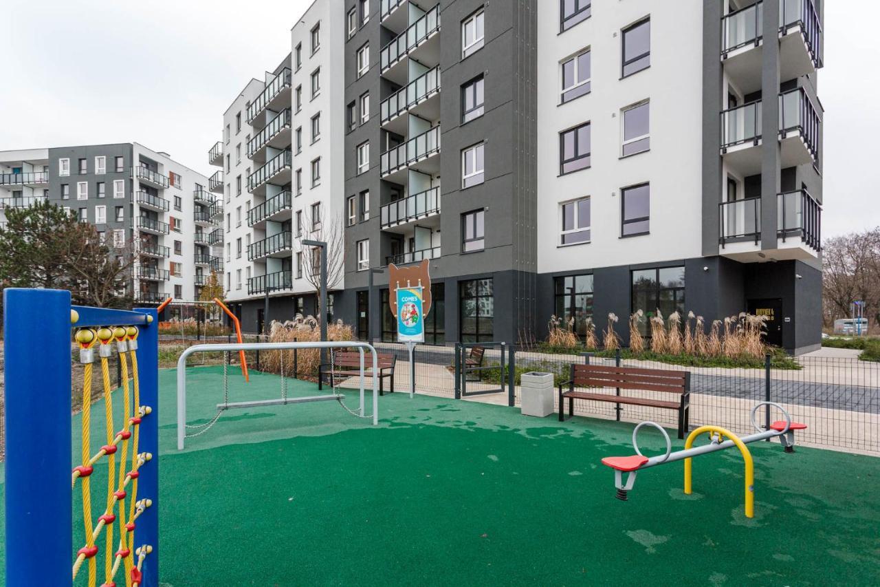 ורשה Chill Apartments Ursus מראה חיצוני תמונה